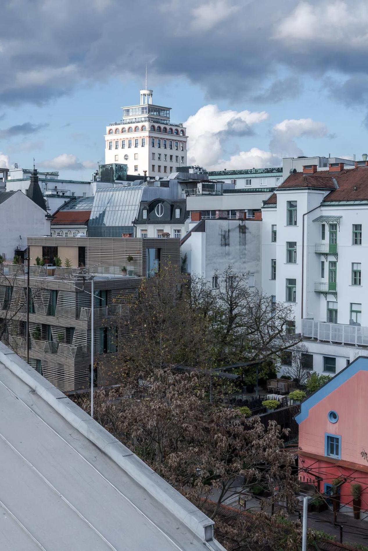 Authentic City Stay Ljubljana Ngoại thất bức ảnh