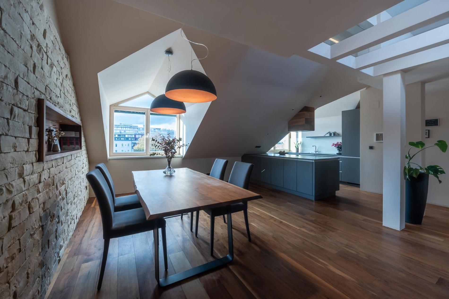 Authentic City Stay Ljubljana Ngoại thất bức ảnh
